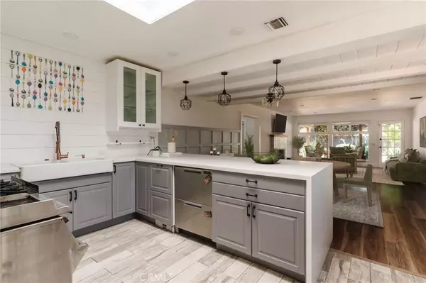 4741 Santa Lucia DR, Woodland Hills, CA 91364