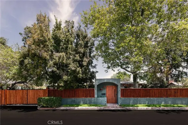 5108 Strohm, North Hollywood, CA 91601