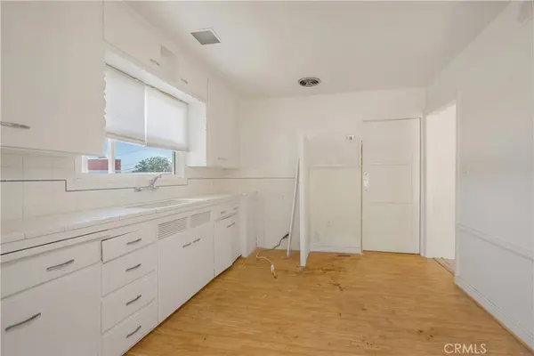 10128 Haines Canyon, Tujunga, CA 91042