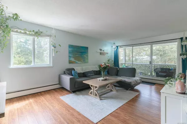 997 Bowen Rd #4302, Nanaimo, BC V9R 2A4