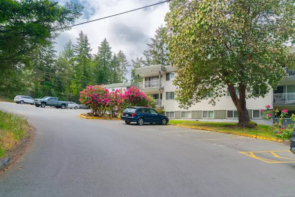 997 Bowen Rd #4302, Nanaimo, BC V9R 2A4