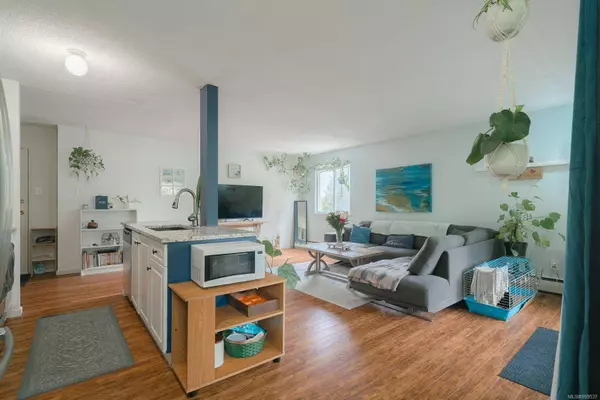 997 Bowen Rd #4302, Nanaimo, BC V9R 2A4