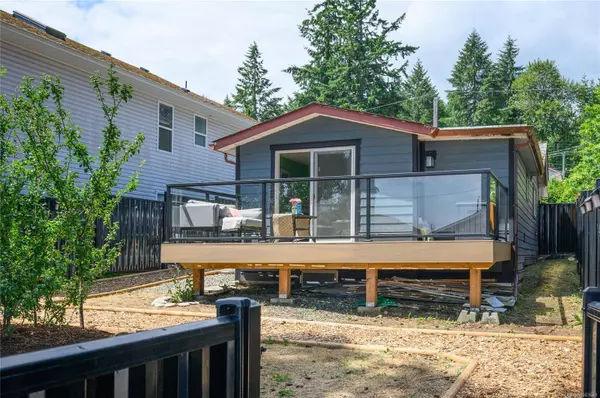 639 HILLCREST Ave, Nanaimo, BC V9R 3M8