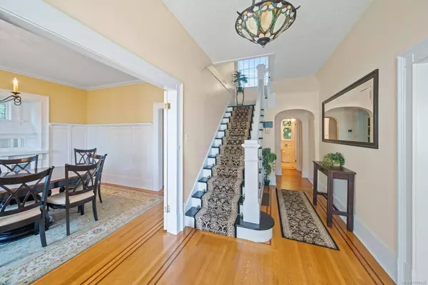 135 Newcastle Ave, Nanaimo, BC V9S 4H7