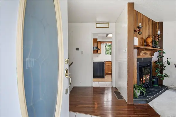 105 Timber View Dr, Nanaimo, BC V9R 6T2