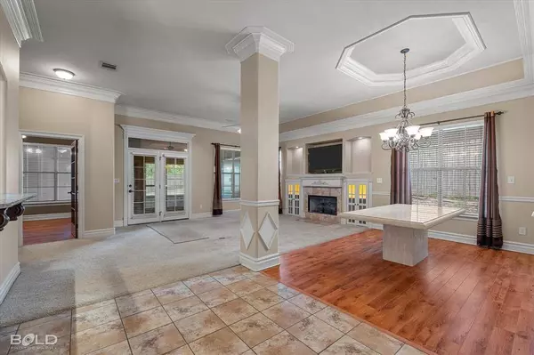 2114 Waymon Street, Shreveport, LA 71118