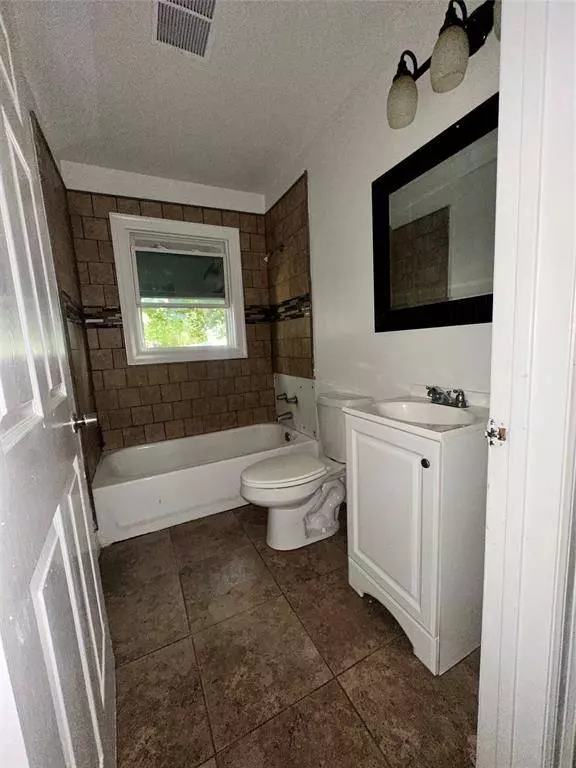 732 Edgar Street, Bossier City, LA 71112