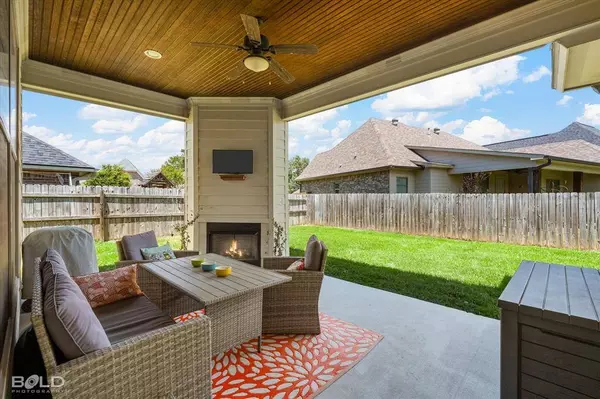 1109 Laurel Creek Drive, Shreveport, LA 71106