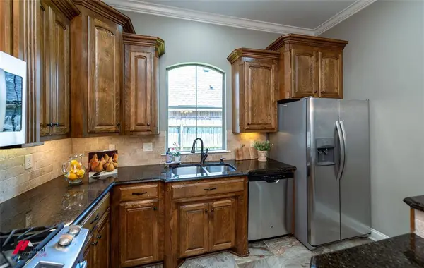 1109 Laurel Creek Drive, Shreveport, LA 71106