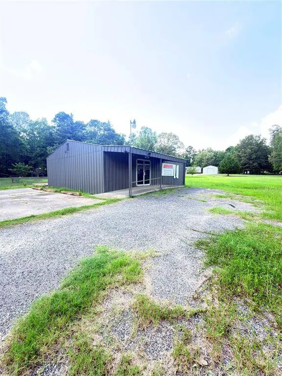 10222 Linwood Avenue, Shreveport, LA 71106