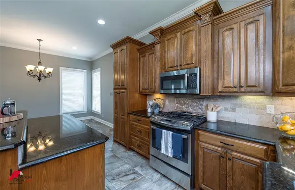 1109 Laurel Creek Drive, Shreveport, LA 71106