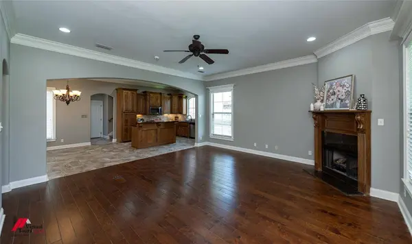 1109 Laurel Creek Drive, Shreveport, LA 71106