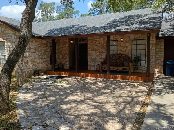 1401 Dezarae 4, San Antonio, TX 78253