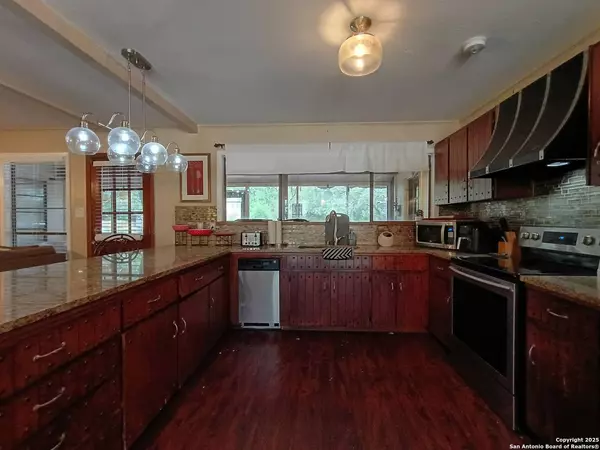 1401 Dezarae 4, San Antonio, TX 78253