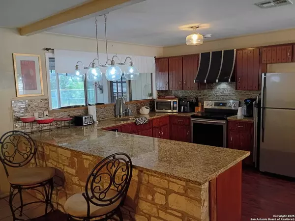 1401 Dezarae 4, San Antonio, TX 78253