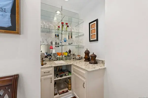 8103 New Braunfels UNIT 12, San Antonio, TX 78209