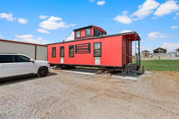 2820A US Highway 380, Decatur, TX 76234