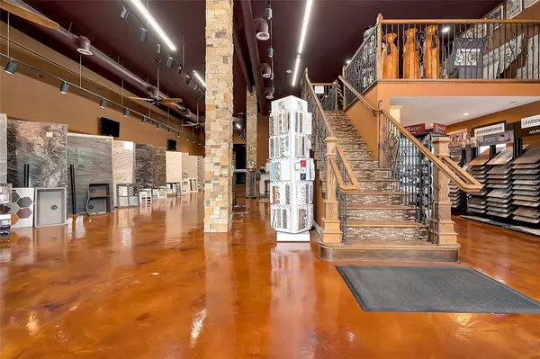 7716 Davis Boulevard, North Richland Hills, TX 76182