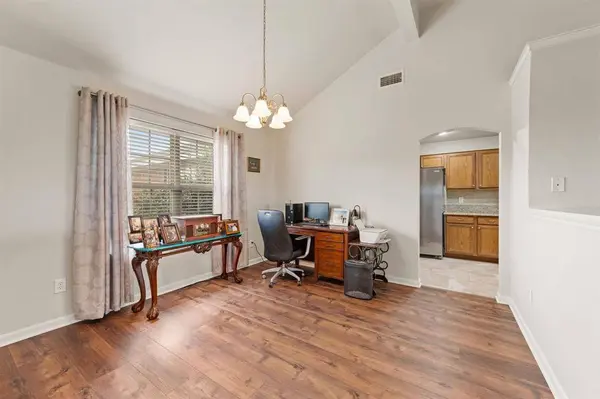 240 Half Moon Way, Runaway Bay, TX 76426