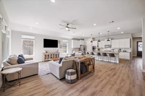 31134 Gullwing Manor DR, Tomball, TX 77375