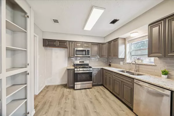 3503 Willie WAY, Spring, TX 77380