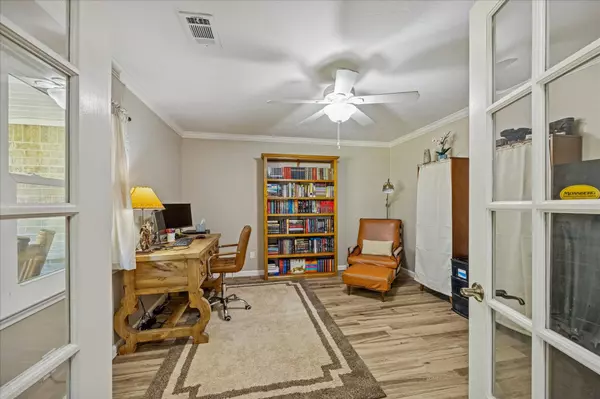 19115 Frey RD, Hempstead, TX 77445