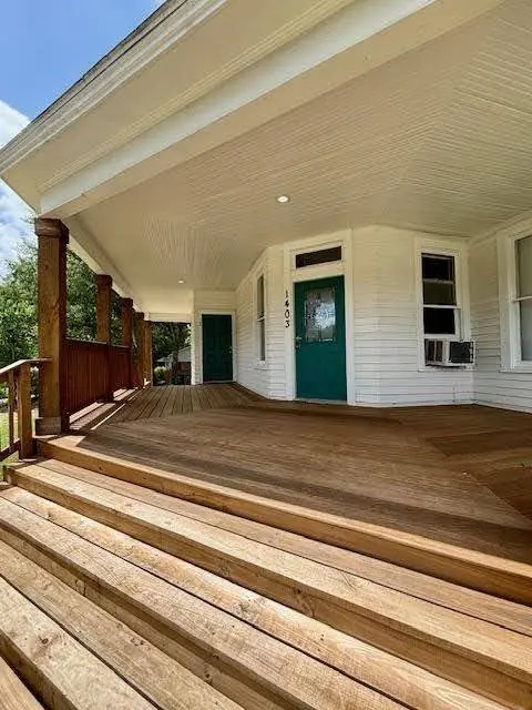 1403 14th ST #2, Huntsville, TX 77340