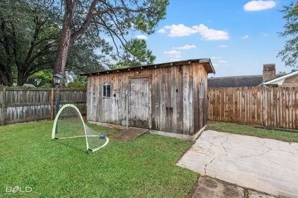 401 N Dresden Circle, Shreveport, LA 71115