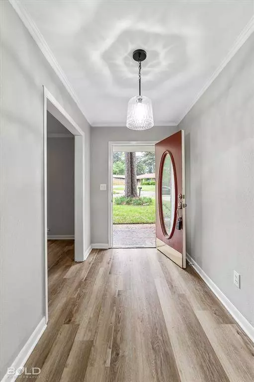 9471 Hemlock Circle, Shreveport, LA 71118