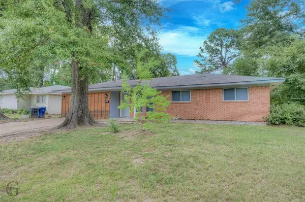 1112 Southland Park Drive, Shreveport, LA 71118