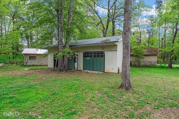 9471 Hemlock Circle, Shreveport, LA 71118