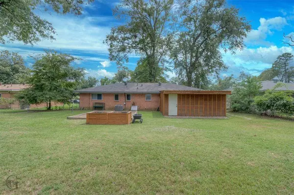 1112 Southland Park Drive, Shreveport, LA 71118