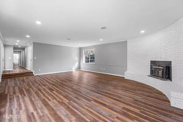 5493 Jefferson Paige Road, Shreveport, LA 71119