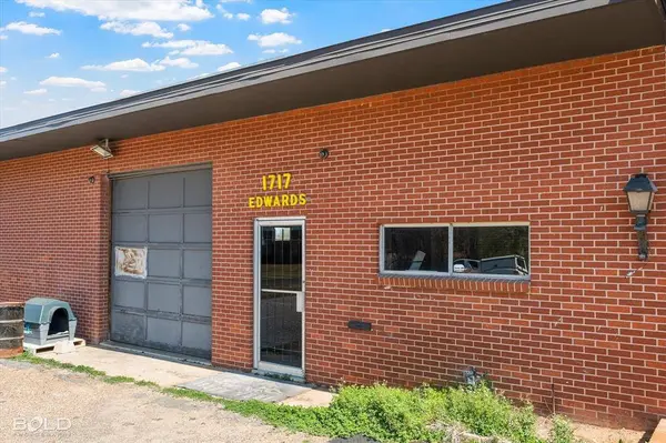 1717 Edwards Street, Shreveport, LA 71101