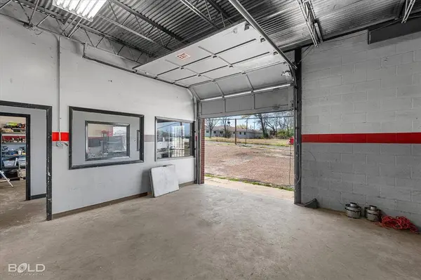 1717 Edwards Street, Shreveport, LA 71101