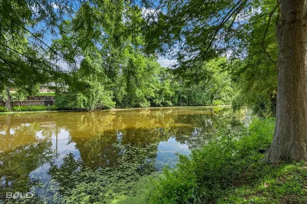 2013 E Kings Highway, Shreveport, LA 71105