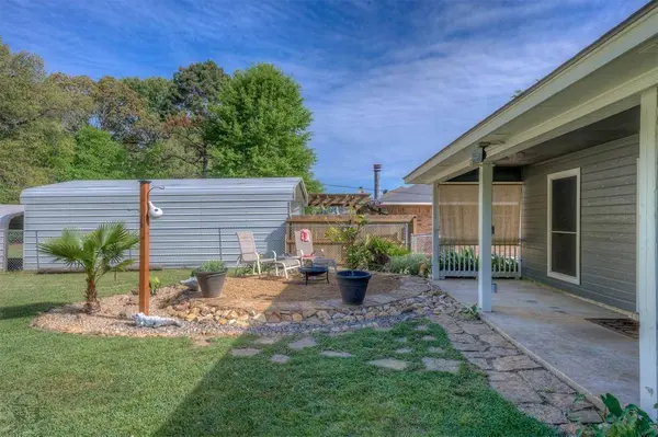 10074 Freedoms Way, Keithville, LA 71047