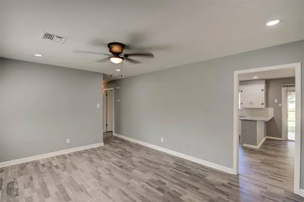 4214 Paul Street, Bossier City, LA 71112