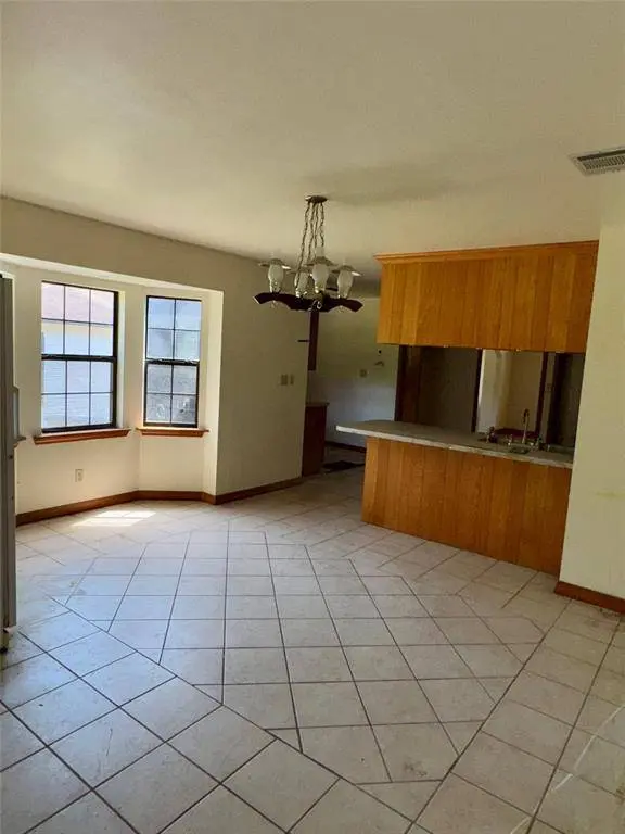 6829 Greenway Avenue, Shreveport, LA 71119