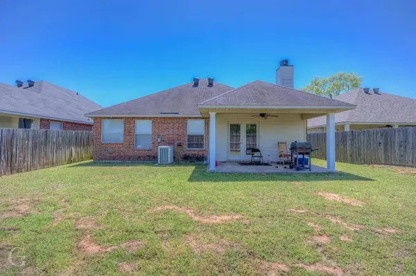 326 Gaston Lane, Bossier City, LA 71112