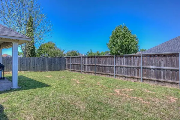 326 Gaston Lane, Bossier City, LA 71112