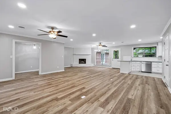 9471 Hemlock Circle, Shreveport, LA 71118