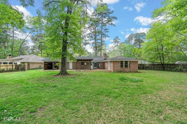 9471 Hemlock Circle, Shreveport, LA 71118