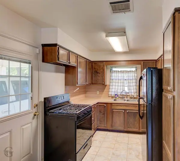 143 Justin Avenue, Shreveport, LA 71105