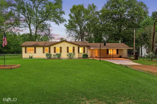 205 Lincoln Avenue, Haughton, LA 71037