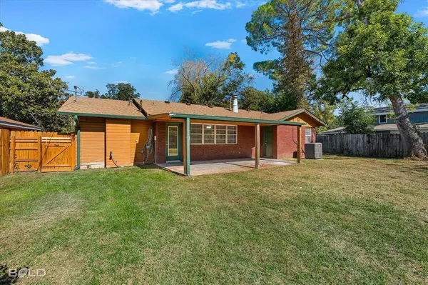 2838 W Cavett Drive, Shreveport, LA 71104