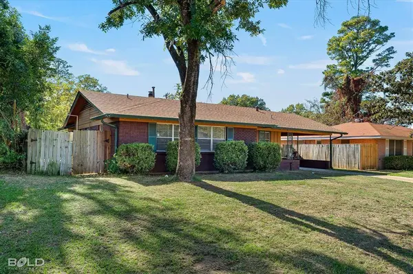 2838 W Cavett Drive, Shreveport, LA 71104