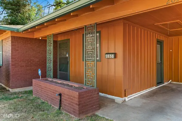 2838 W Cavett Drive, Shreveport, LA 71104