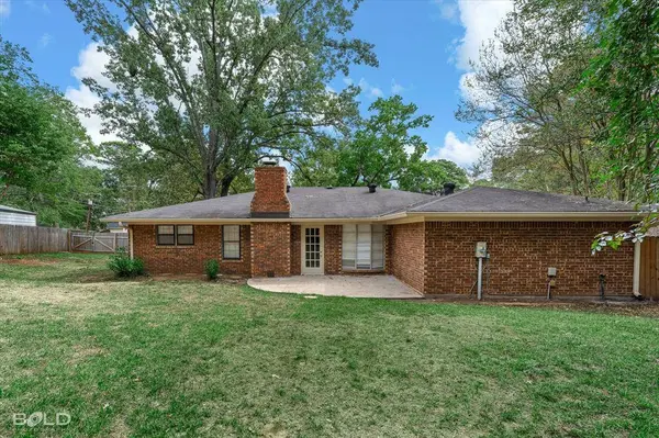 9308 Midvale Drive, Shreveport, LA 71118