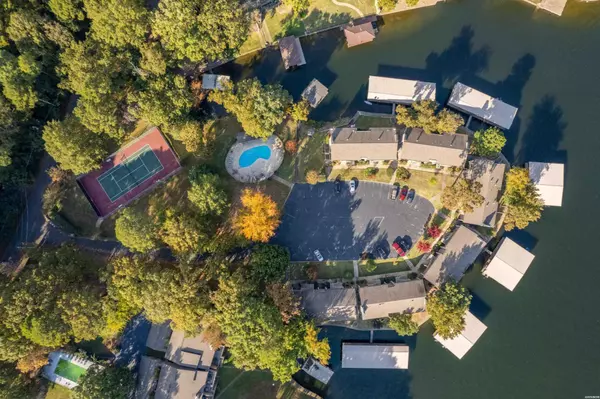 Here are the three best real estate deals of the week in Hot Springs, Arkansas, for December 24, 2025